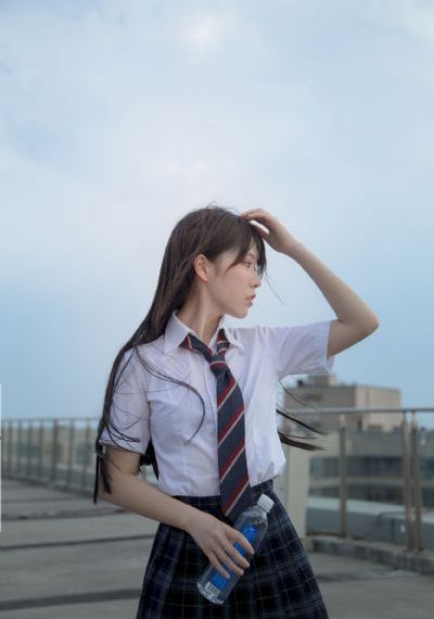 人人看av_高清电影完整版在线观看