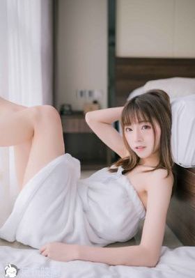 成人久久18免费网站_BD高清迅雷在线观看