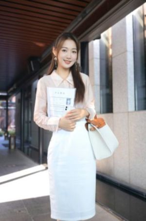 后进极品翘臀美女在线视频_蓝光神马影院在线