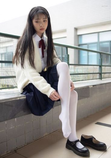日本三级吸乳电影_1080在线播放