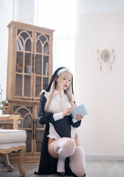色吊丝avav色吊丝_720在线播放观看