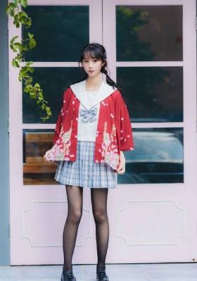 国产禁女女网站免费看_剧情片完整视频观看