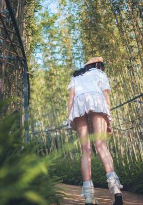 亚洲国产av放荡人妇网站_蓝光高清完整版